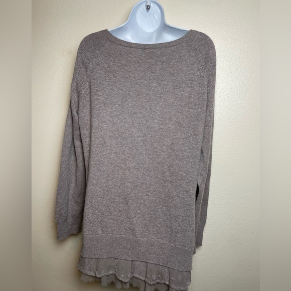 Garnet Hill Women's 100% Cashmere Tan Jumper Sweater - Picture 4 of 6